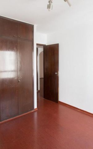 Apartamento à venda com 110m², 3 quartos e 2 vagasQuarto 2