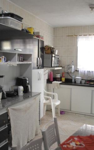 Casa à venda com 113m², 4 quartos e 2 vagasCozinha