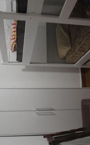 Casa à venda com 113m², 4 quartos e 2 vagasQuarto 1
