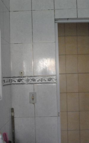 Casa à venda com 113m², 4 quartos e 2 vagasBanheiro