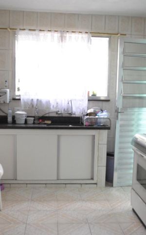 Casa à venda com 113m², 4 quartos e 2 vagasCozinha