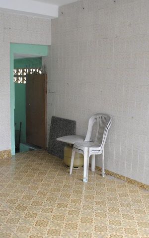 Casa à venda com 113m², 4 quartos e 2 vagasGaragem