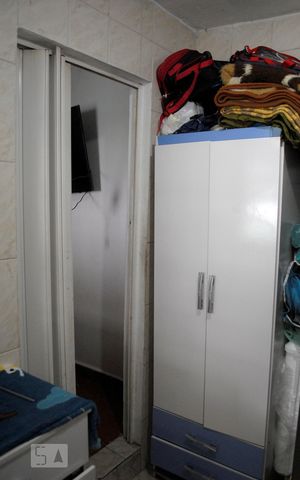 Casa à venda com 113m², 4 quartos e 2 vagasLavanderia