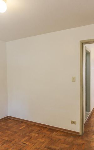 Casa à venda com 100m², 3 quartos e 1 vaga Casa à venda com 100m², 3 quartos e 1 vagaQuarto 1