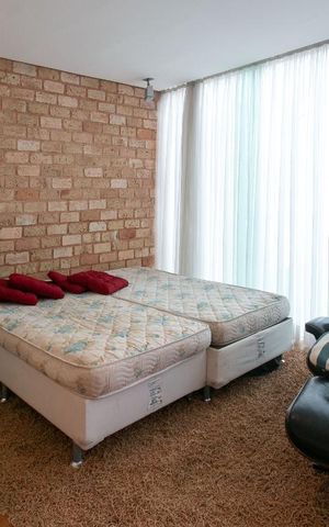 Apartamento à venda com 160m², 1 quarto e sem vaga Apartamento à venda com 160m², 1 quarto e sem vagaSala