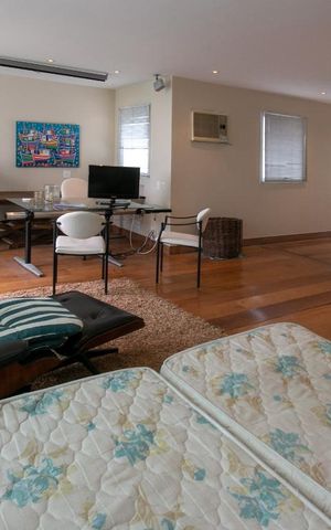 Apartamento à venda com 160m², 1 quarto e sem vaga Apartamento à venda com 160m², 1 quarto e sem vagaSala