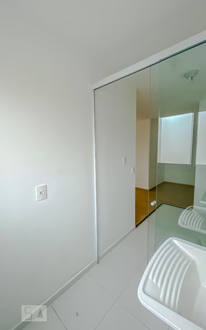 Apartamento para alugar com 40m², 2 quartos e sem vagaLavanderia