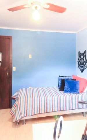 Casa à venda com 230m², 4 quartos e 2 vagas Casa à venda com 230m², 4 quartos e 2 vagasQuarto 2