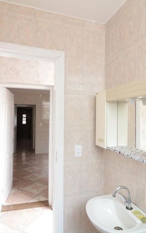 Casa à venda com 95m², 2 quartos e 1 vagaBanheiro Social