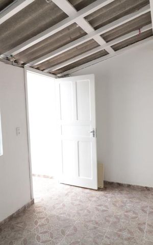 Casa à venda com 95m², 2 quartos e 1 vagaArea de Serviço