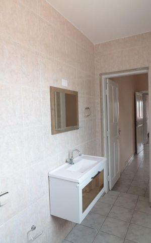 Casa à venda com 95m², 2 quartos e 1 vagaBanheiro da Suite 1
