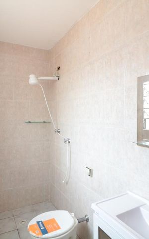 Casa à venda com 95m², 2 quartos e 1 vagaBanheiro da Suite 1