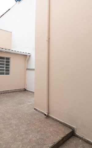 Casa à venda com 95m², 2 quartos e 1 vagaArea de Serviço