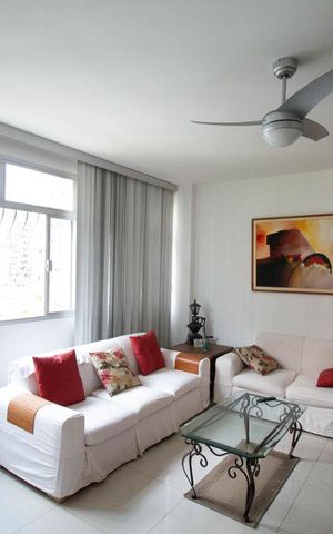 Apartamento à venda com 148m², 3 quartos e 1 vaga Apartamento à venda com 148m², 3 quartos e 1 vagaSala