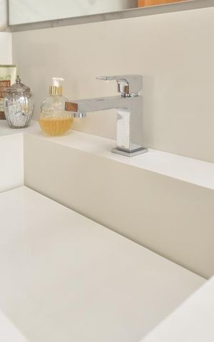Apartamento para alugar com 65m², 2 quartos e 1 vaga Apartamento para alugar com 65m², 2 quartos e 1 vagaBanheiro