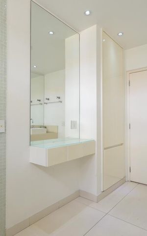 Casa à venda com 750m², 3 quartos e 5 vagasBanheiro 2