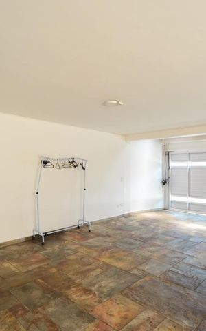 Casa à venda com 750m², 3 quartos e 5 vagasGaragem