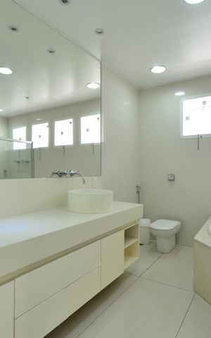 Casa à venda com 750m², 3 quartos e 5 vagasBanheiro 1