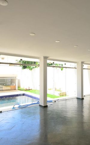 Casa à venda com 750m², 3 quartos e 5 vagasSalão de Festas