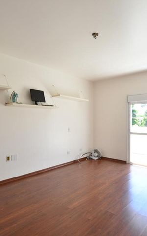 Casa à venda com 750m², 3 quartos e 5 vagasQuarto 3