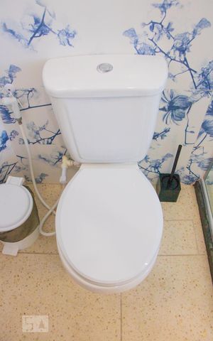 Apartamento para alugar com 80m², 2 quartos e sem vaga Apartamento para alugar com 80m², 2 quartos e sem vagaBanheiro Suíte