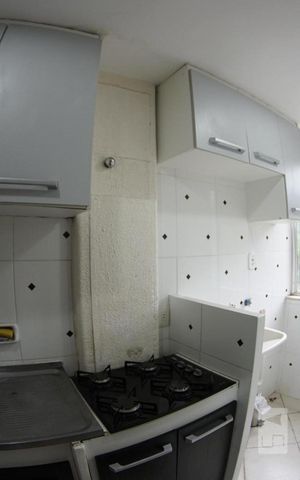 Apartamento à venda com 48m², 2 quartos e 1 vagaCozinha e Área de Serviço