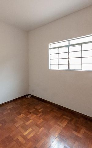 Casa para alugar com 76m², 2 quartos e sem vagaQuarto 1