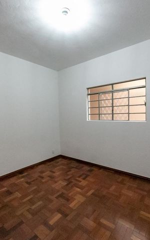 Casa para alugar com 76m², 2 quartos e sem vagaQuarto 1