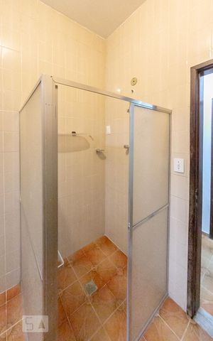 Casa para alugar com 76m², 2 quartos e sem vagaBanheiro Social