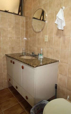 Apartamento à venda com 180m², 4 quartos e 3 vagasBanheiro do Quarto 3 (suíte)