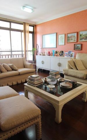 Apartamento à venda com 180m², 4 quartos e 3 vagasSala