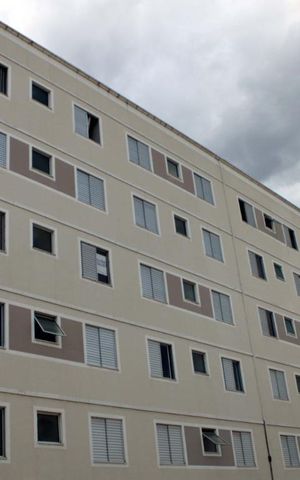 Apartamento à venda com 47m², 2 quartos e 1 vagaFachada do bloco