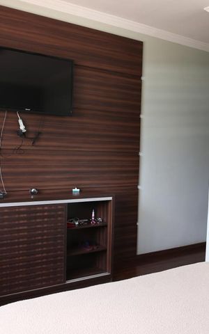 Casa à venda com 193m², 3 quartos e 2 vagasSuite