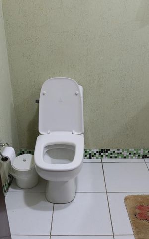 Casa à venda com 193m², 3 quartos e 2 vagasBanheiro 3