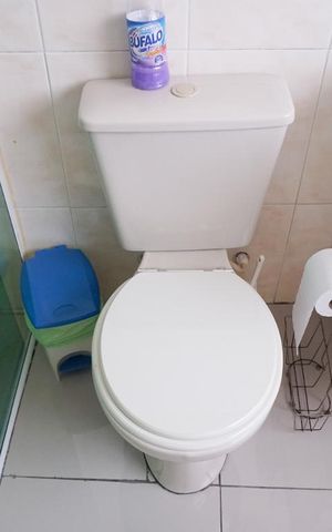 Casa à venda com 270m², 3 quartos e 4 vagasBanheiro Social