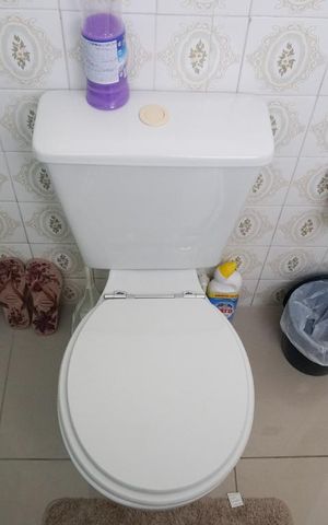 Casa à venda com 270m², 3 quartos e 4 vagasBanheiro da Suíte 