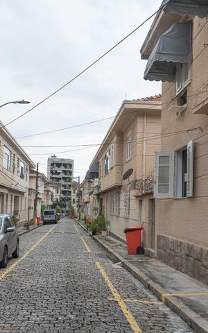 Casa de condomínio à venda com 120m², 4 quartos e 1 vaga Casa de condomínio à venda com 120m², 4 quartos e 1 vagaÁrea comum - Vista da vila