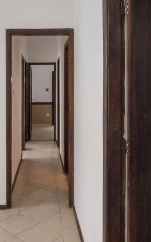 Casa de condomínio à venda com 120m², 4 quartos e 1 vaga Casa de condomínio à venda com 120m², 4 quartos e 1 vagaSala - Corredor