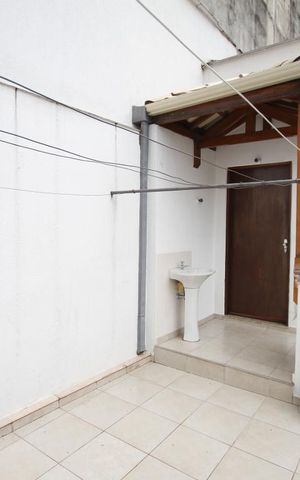 Casa de condomínio à venda com 300m², 3 quartos e 3 vagasÁrea de Serviço