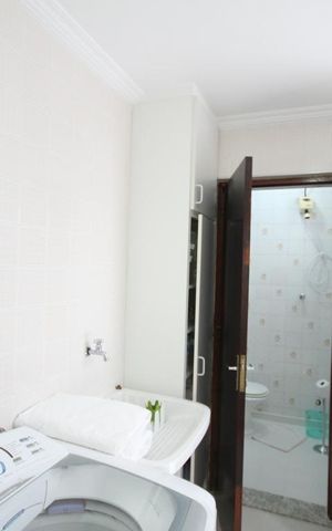 Casa de condomínio à venda com 300m², 3 quartos e 3 vagasÁrea de Serviço