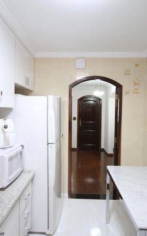 Casa de condomínio à venda com 300m², 3 quartos e 3 vagasCozinha