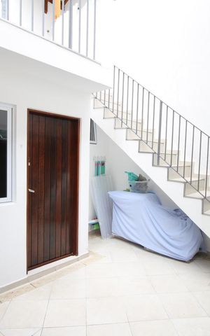 Casa de condomínio à venda com 300m², 3 quartos e 3 vagasQuintal