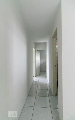 Apartamento para alugar com 80m², 3 quartos e sem vagaCorredor