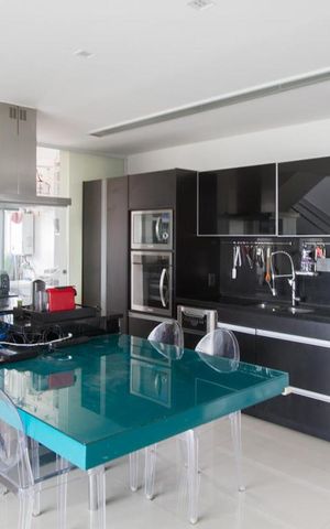 Apartamento para alugar com 118m², 2 quartos e 2 vagasCozinha