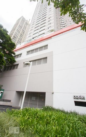 Apartamento para alugar com 118m², 2 quartos e 2 vagasFachada