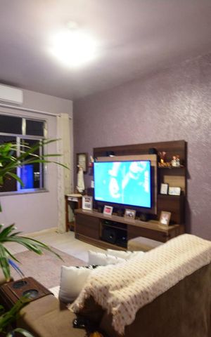 Apartamento à venda com 80m², 2 quartos e 1 vagaSala
