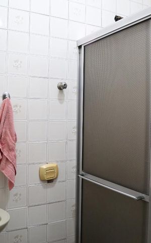 Casa para alugar com 134m², 2 quartos e 4 vagasBanheiro suite