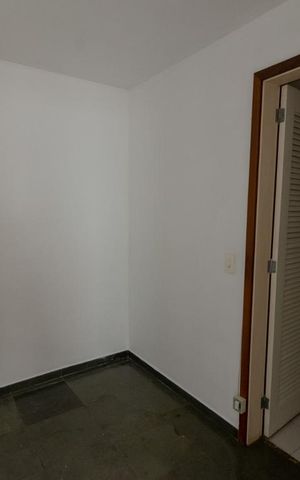Apartamento à venda com 70m², 2 quartos e 1 vaga Apartamento à venda com 70m², 2 quartos e 1 vagaQuarto de Serviço
