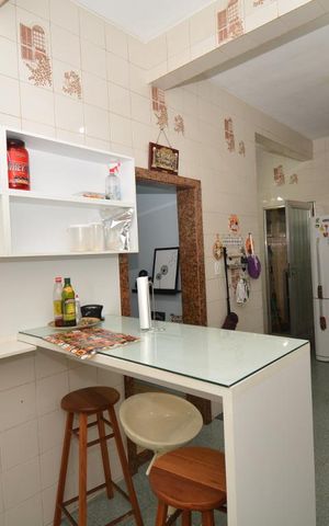 Casa à venda com 240m², 3 quartos e 2 vagasCozinha