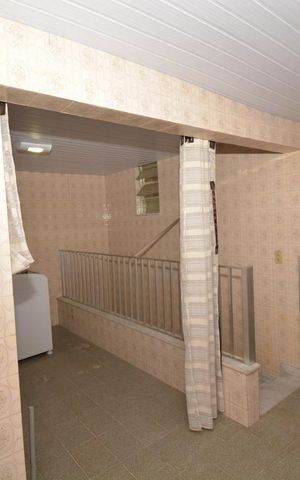 Casa à venda com 240m², 3 quartos e 2 vagasTerraço - Lavanderia